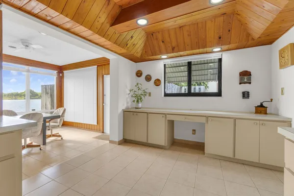 $510,000 | 1774 Northwest 39th Place, Oakland Park, FL 33309