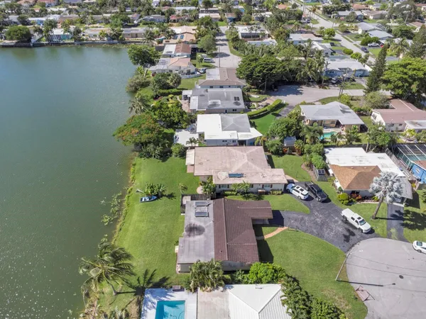 $510,000 | 1774 Northwest 39th Place, Oakland Park, FL 33309
