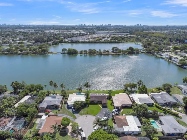 $510,000 | 1774 Northwest 39th Place, Oakland Park, FL 33309