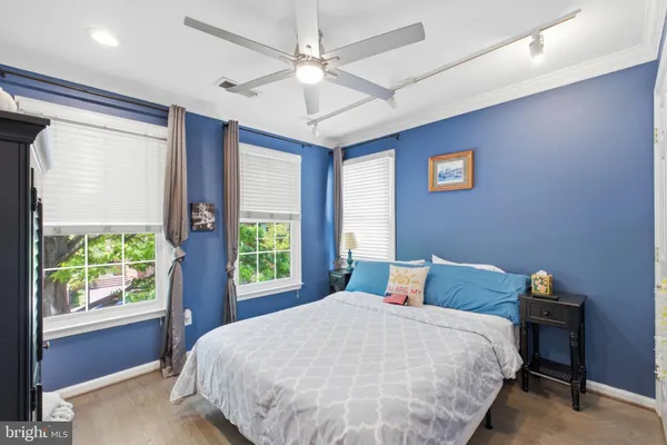 $5,400 | 1329 North Barton Street, Arlington, VA 22201