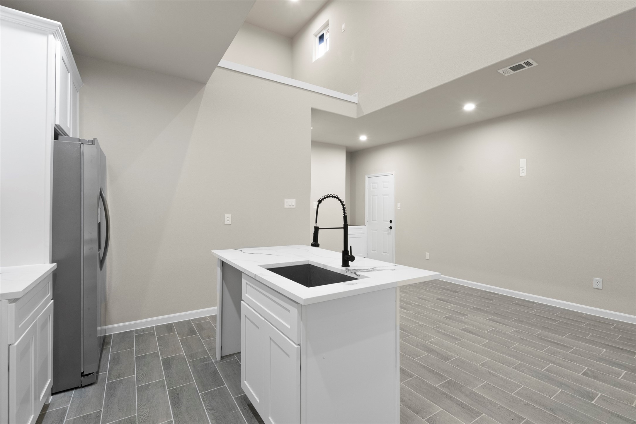 11763 White Cedar Street Willis, TX 77318 - Photo 4 of 22