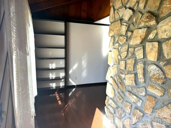 a view of an entryway