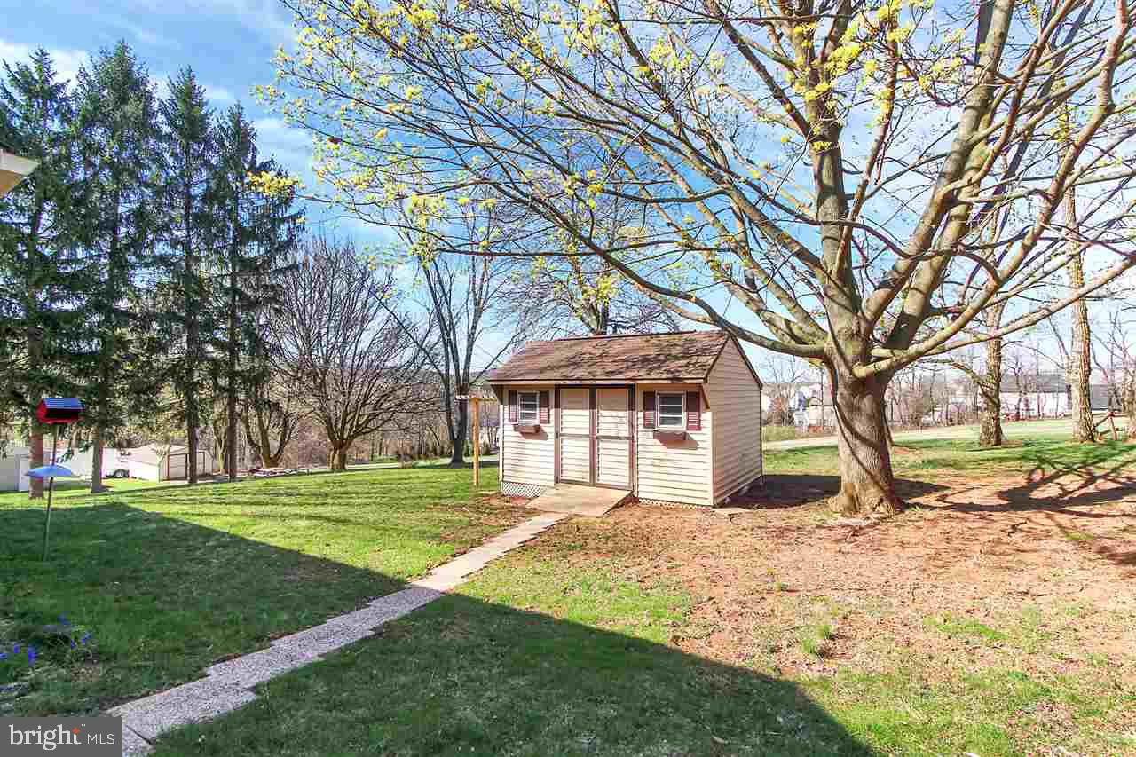 1280 Crescent Road York, PA 17402 - Photo 22 of 25 Gallery Image 22