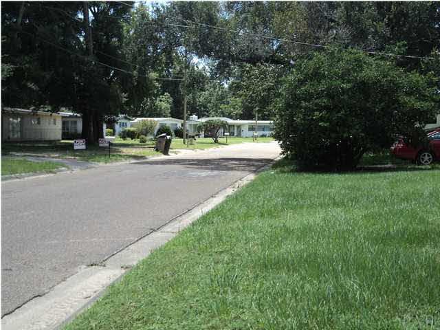 131 Vanderbilt Road Pensacola, FL 32506 - Photo 2 of 9 Friendly tree lined street