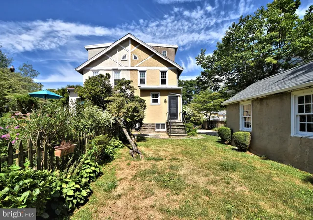 $3,500 | 816 East Southampton Avenue, Glenside, PA 19038