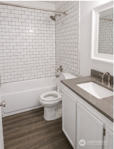 3510 West Elmore Street Seattle, WA 98199 - Photo 5 of 14