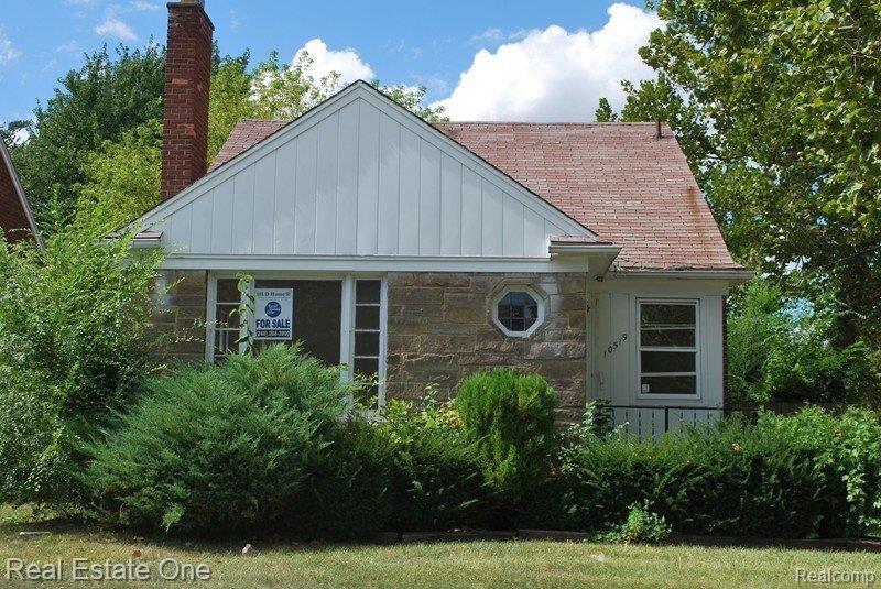 10519 Balfour Road Detroit, MI 48224 - Photo 1 of 25 Front / North Elevation