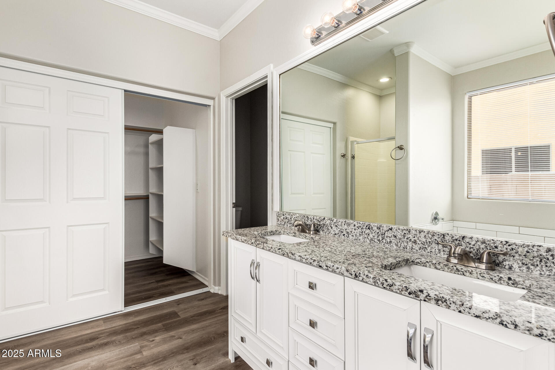2313 West Carter Road Phoenix, AZ 85041 - Photo 18 of 32