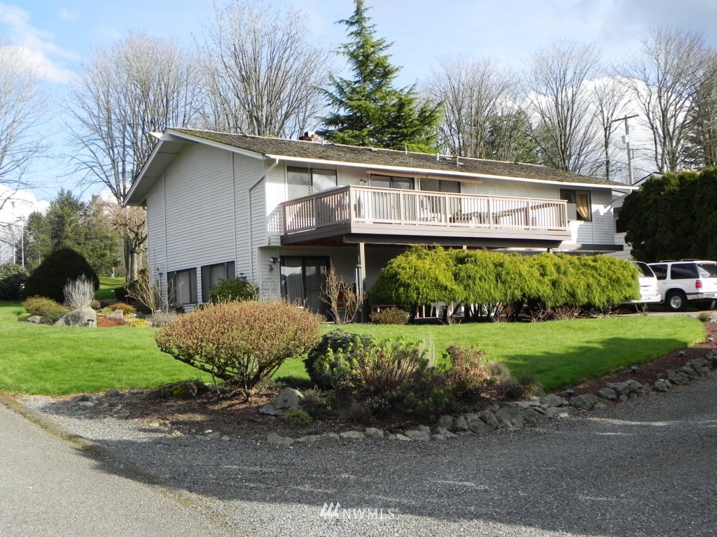 901 Jones Avenue South Renton, WA 98057 - Photo 1 of 1 Gallery Image 1