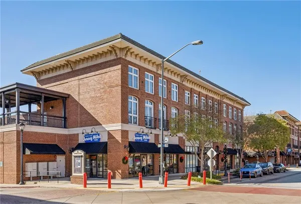 $289,000 | 1245 Caroline Street Northeast, Unit 220, Atlanta, GA 30307