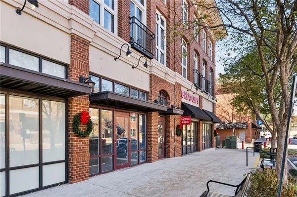 $289,000 | 1245 Caroline Street Northeast, Unit 220, Atlanta, GA 30307