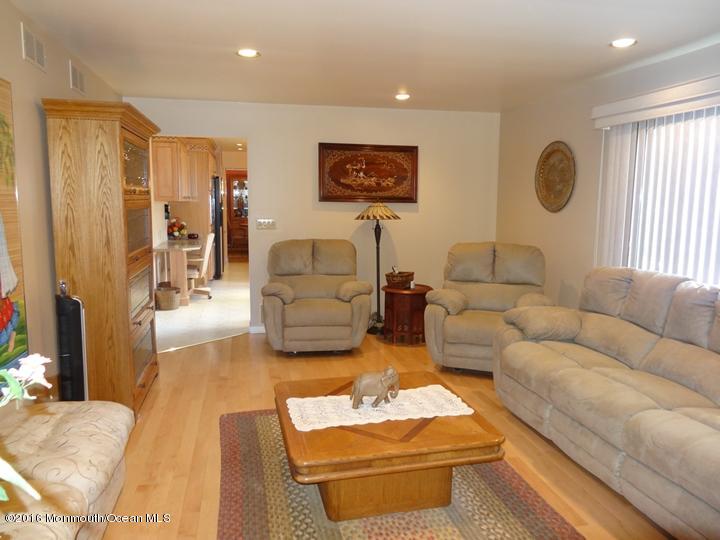 5 High Ridge Road Asbury Park, NJ 07712 - Photo 12 of 59 m_DSC02046