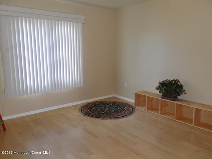 5 High Ridge Road Asbury Park, NJ 07712 - Photo 26 of 59 m_DSC02061