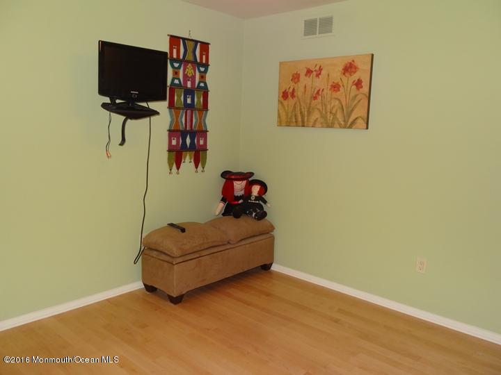 5 High Ridge Road Asbury Park, NJ 07712 - Photo 29 of 59 m_DSC02065