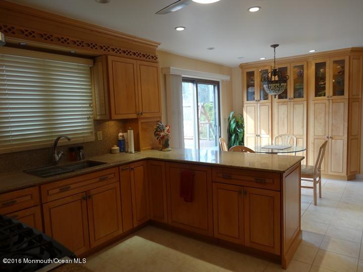 5 High Ridge Road Asbury Park, NJ 07712 - Photo 6 of 59 m_DSC02040