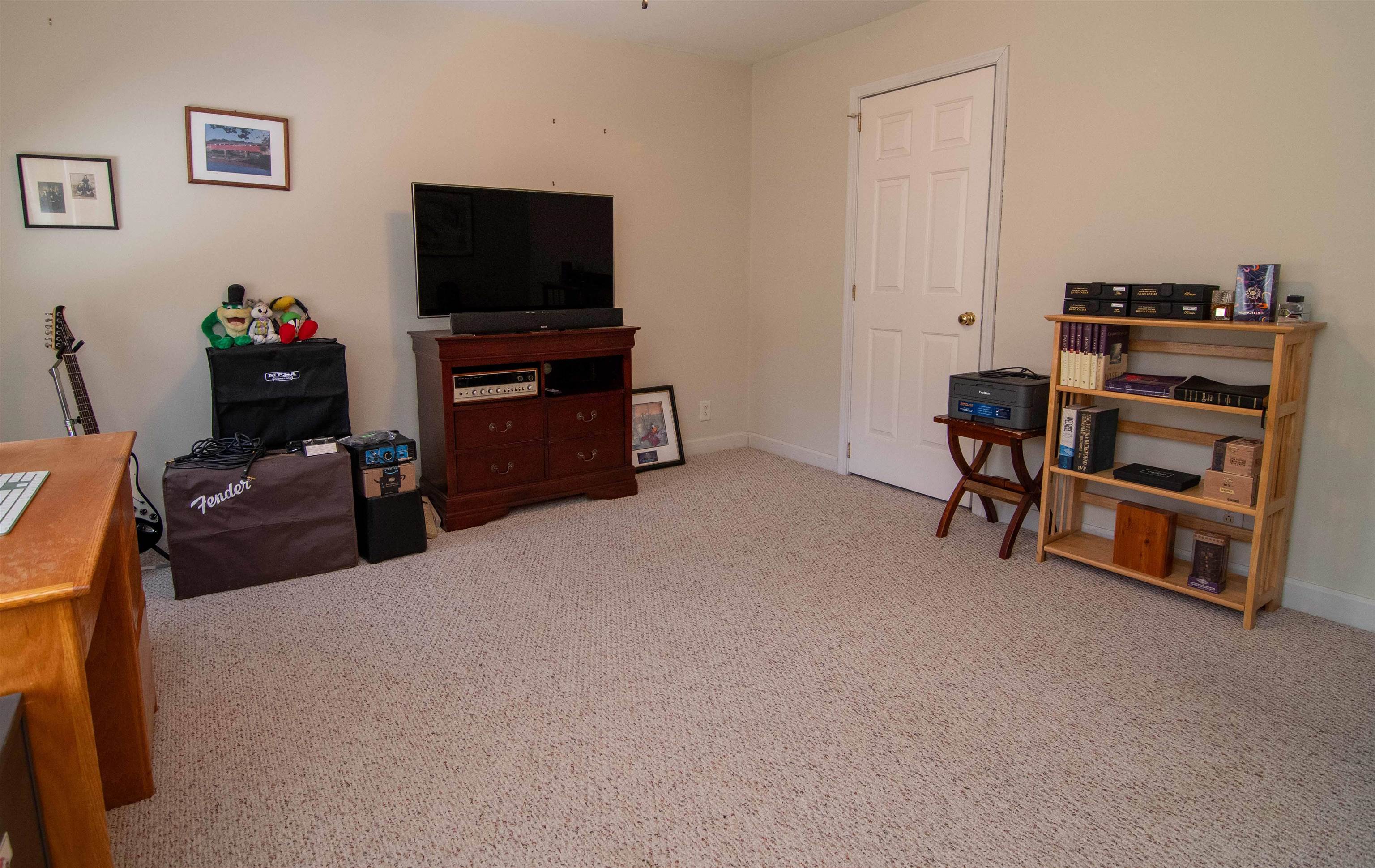 34 Scribner Road Raymond, NH 03077 - Photo 31 of 49 Gallery Image 31