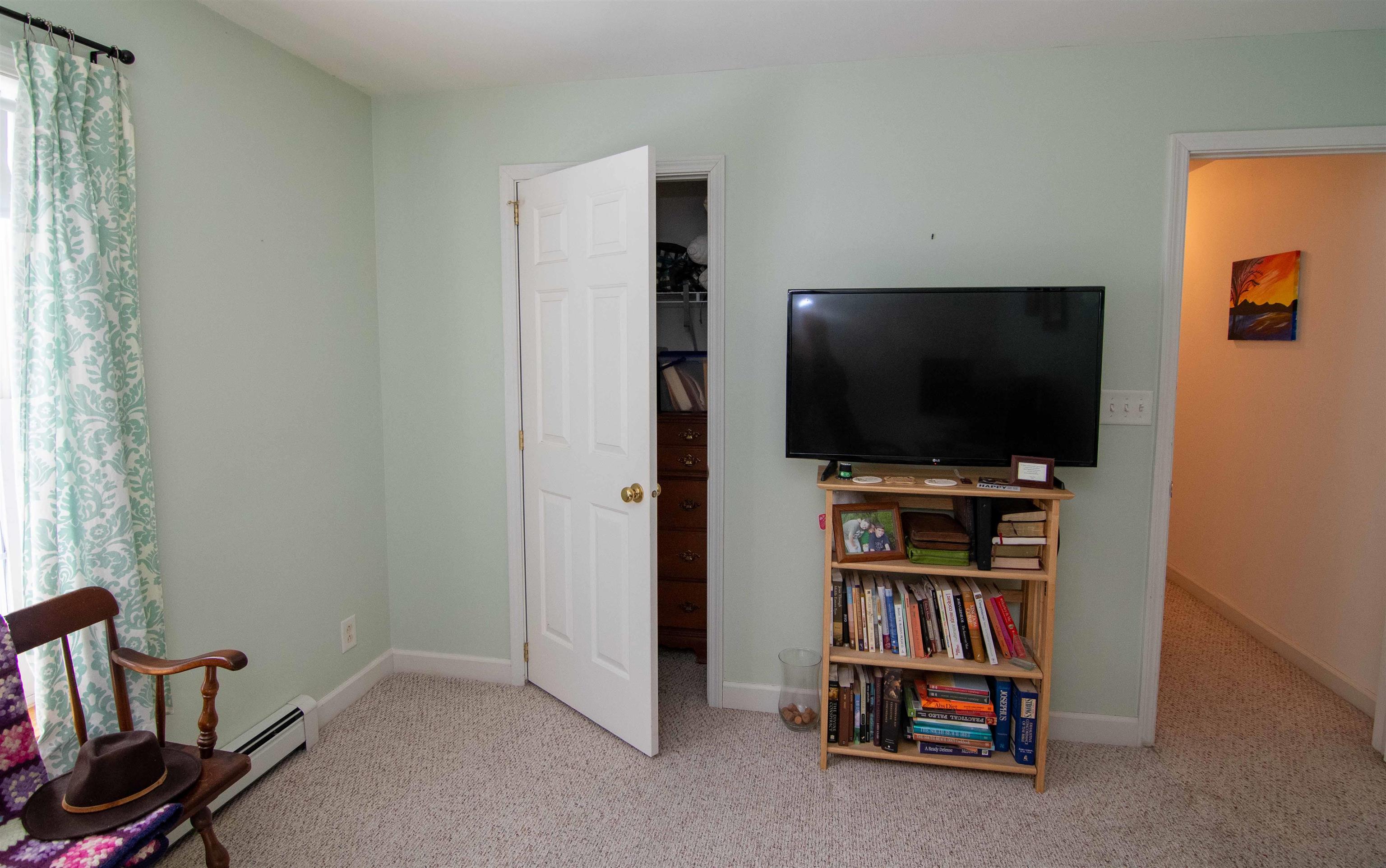 34 Scribner Road Raymond, NH 03077 - Photo 37 of 49 Gallery Image 37