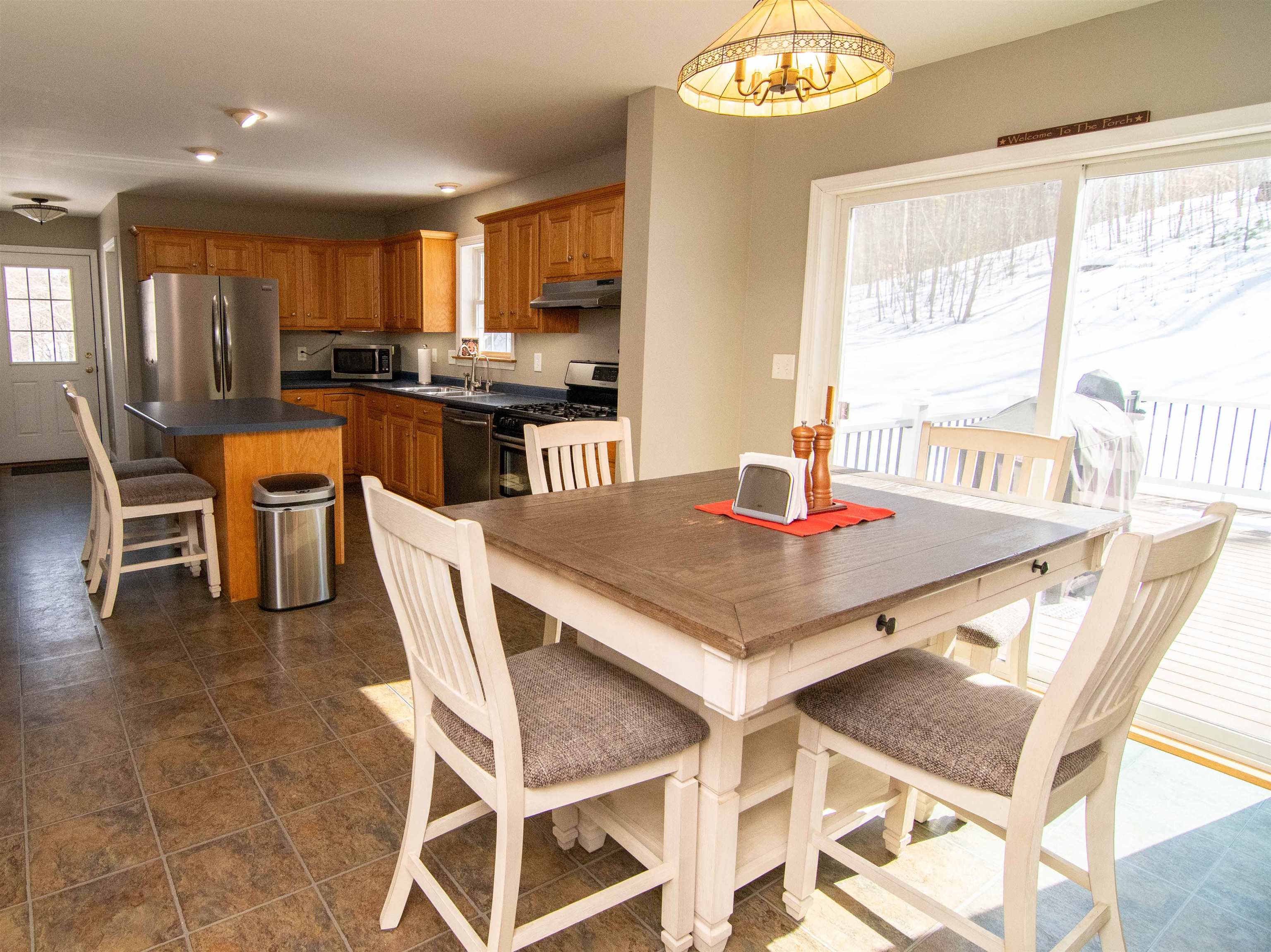 34 Scribner Road Raymond, NH 03077 - Photo 9 of 49 Gallery Image 9