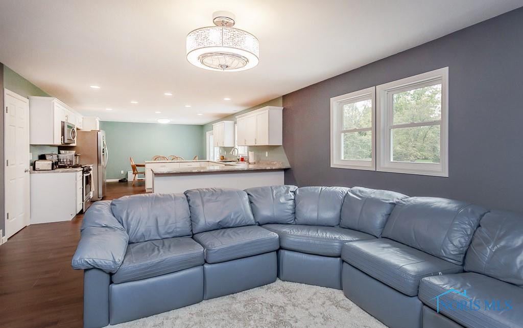 1202 Rochelle Road Toledo, OH 43615 - Photo 27 of 50 Gallery Image 27