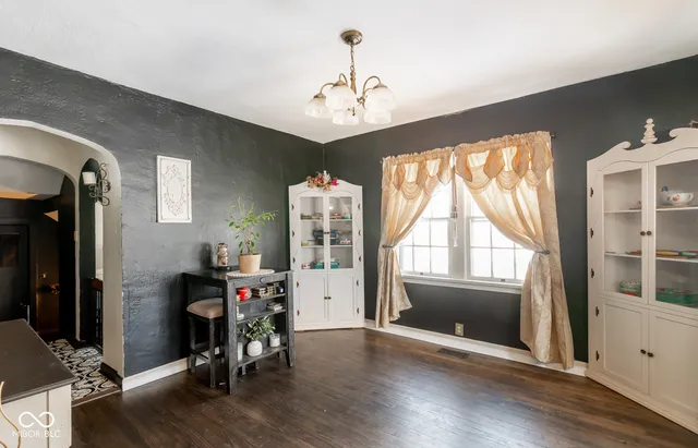 $218,900 | 227 Carter Boulevard, Seymour, IN 47274