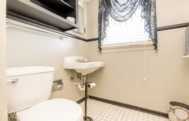 $218,900 | 227 Carter Boulevard, Seymour, IN 47274