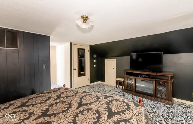 $218,900 | 227 Carter Boulevard, Seymour, IN 47274