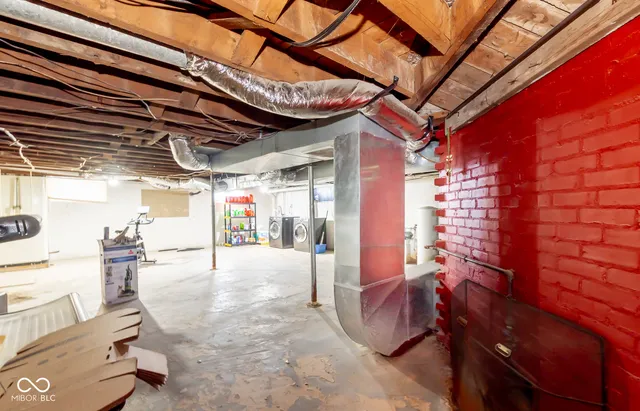 $218,900 | 227 Carter Boulevard, Seymour, IN 47274