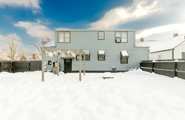 $218,900 | 227 Carter Boulevard, Seymour, IN 47274