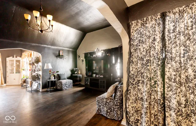 $218,900 | 227 Carter Boulevard, Seymour, IN 47274