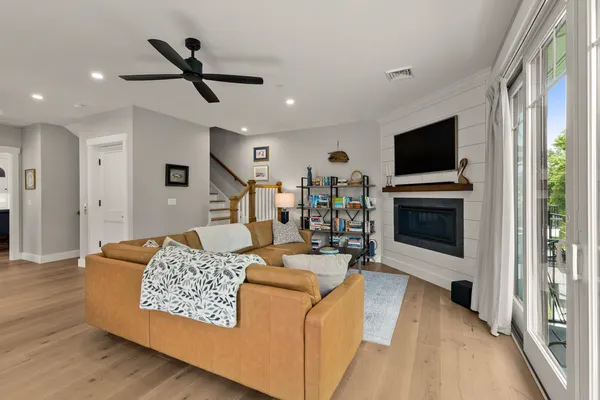 $1,695,000 | 28 Little Bay Drive, Unit 28, Dover, NH 03820