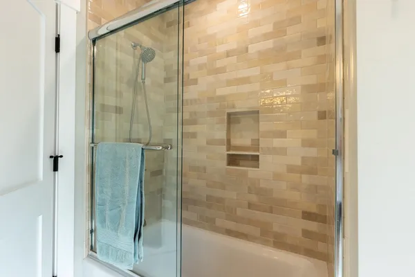 $1,695,000 | 28 Little Bay Drive, Unit 28, Dover, NH 03820