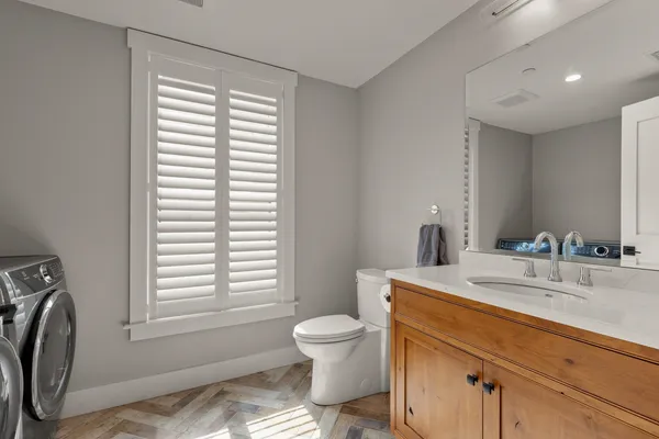 $1,695,000 | 28 Little Bay Drive, Unit 28, Dover, NH 03820