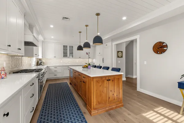 $1,695,000 | 28 Little Bay Drive, Unit 28, Dover, NH 03820