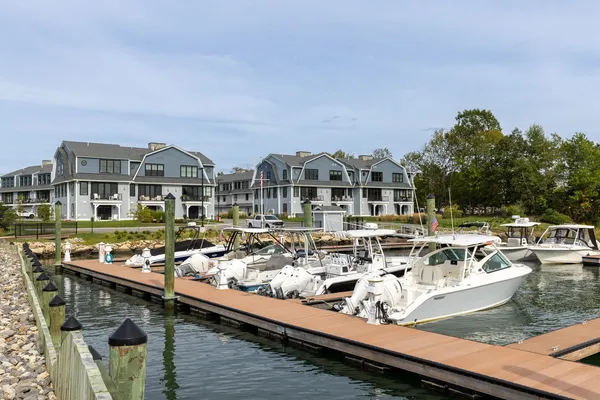 $1,695,000 | 28 Little Bay Drive, Unit 28, Dover, NH 03820