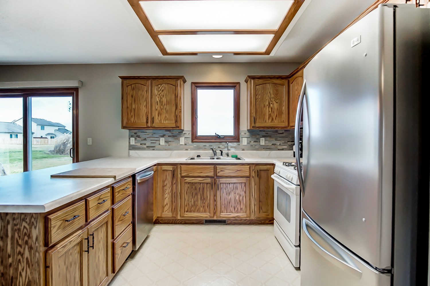 3010 Rivulet Run Fort Wayne, IN 46818 - Photo 8 of 36