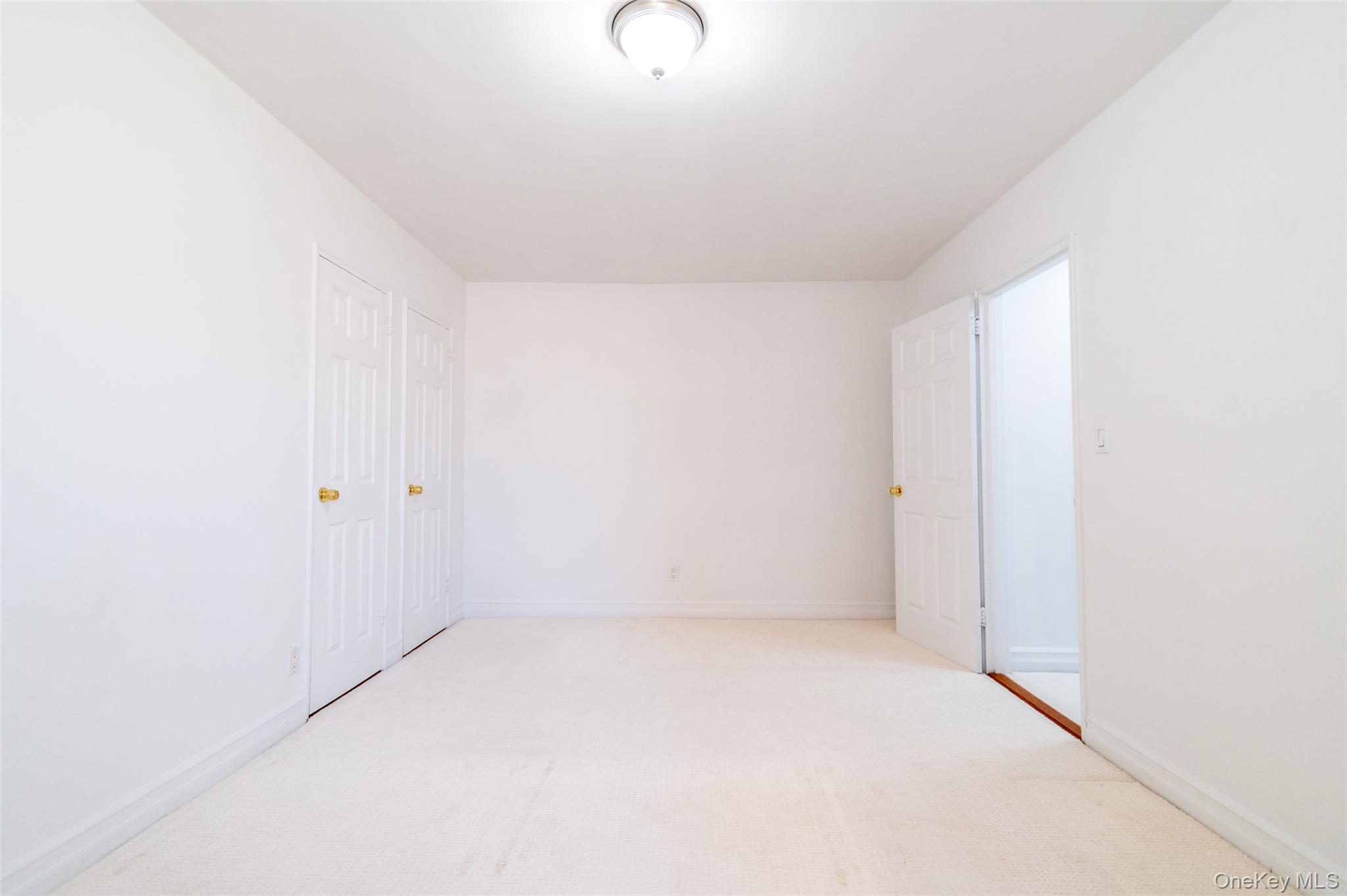 1 Sadore Lane, Unit 5A Yonkers, NY 10710 - Photo 17 of 23 a view of room