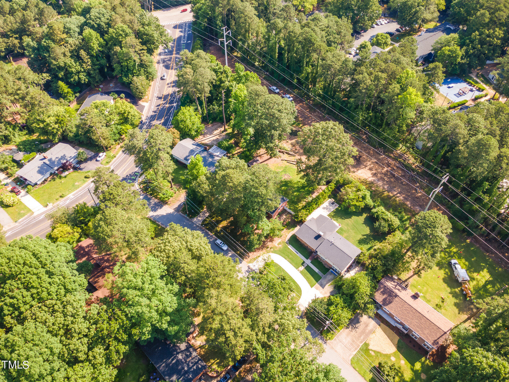 5908 Deblyn Avenue Raleigh, NC 27612 - Photo 17 of 19 001_dji_0281-edit