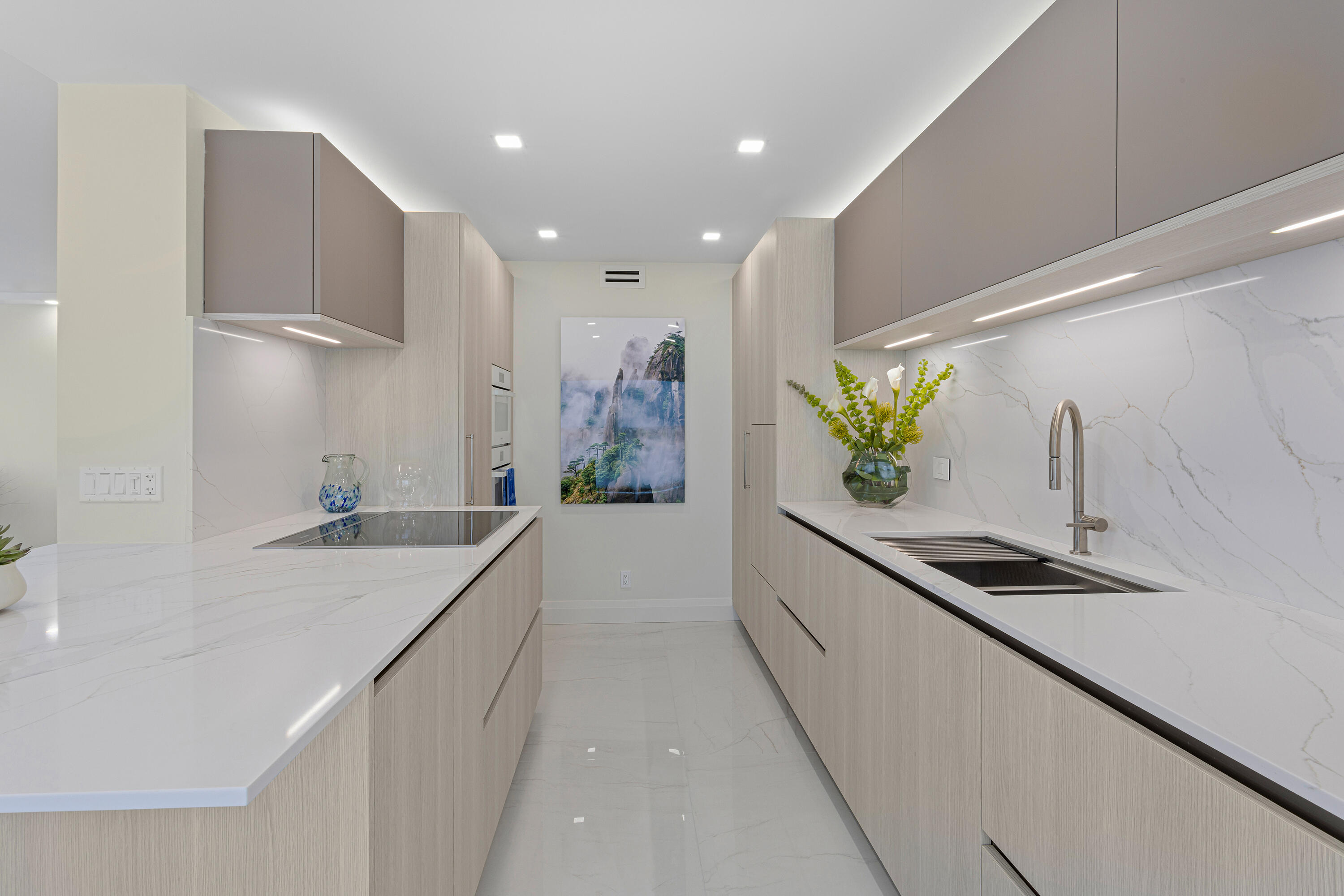 875 East Camino Real, Unit 11A Boca Raton, FL 33432 - Photo 9 of 29 KITCHEN