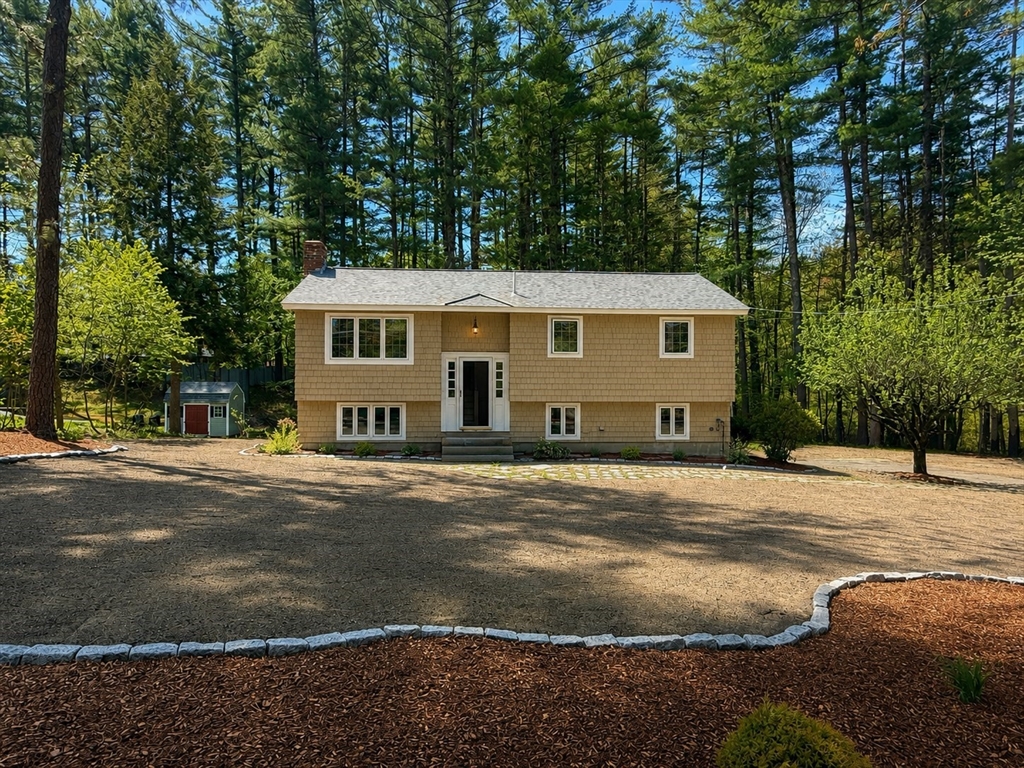 100 South Harbor Road Townsend, MA 01469 - Photo 1 of 42