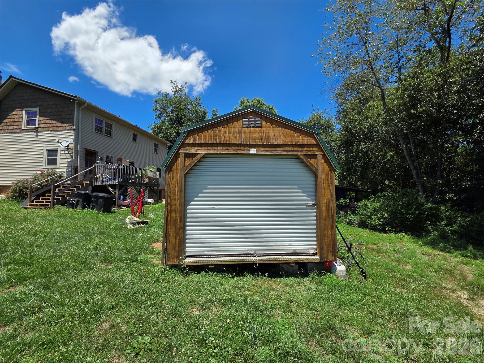 3030 Jones Wade Road Hudson, NC 28638 - Photo 6 of 12