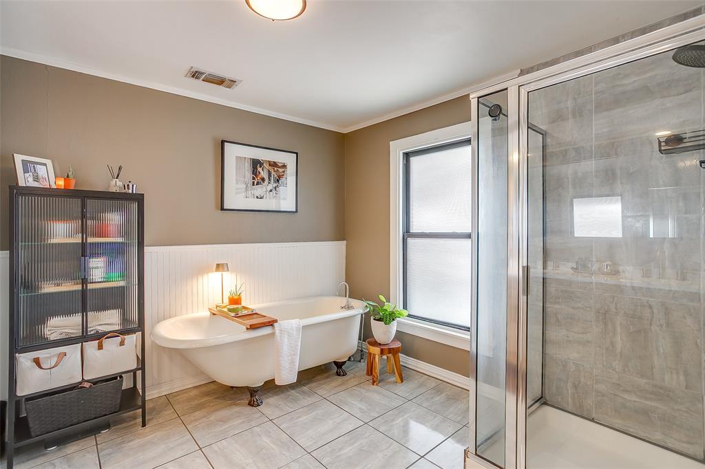 3033 6th Avenue Fort Worth, TX 76110 - Photo 16 of 35