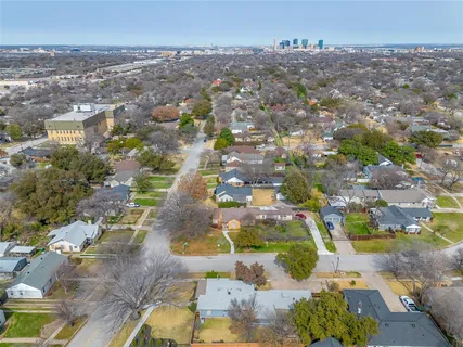 $515,000 | 3033 6th Avenue, Fort Worth, TX 76110
