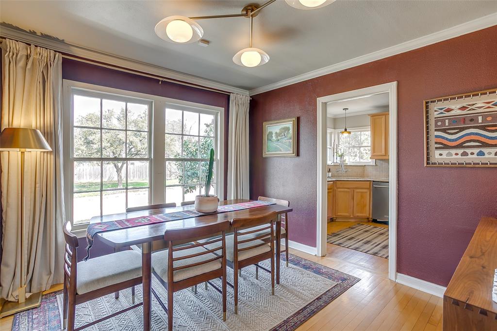 3033 6th Avenue Fort Worth, TX 76110 - Photo 7 of 35