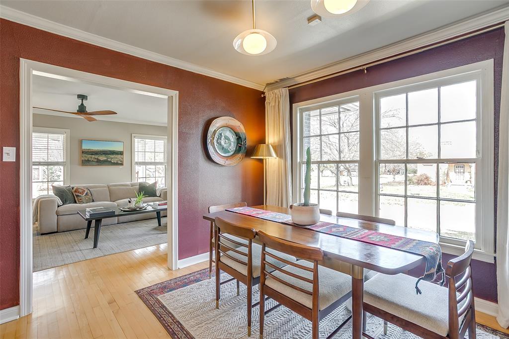 3033 6th Avenue Fort Worth, TX 76110 - Photo 9 of 35