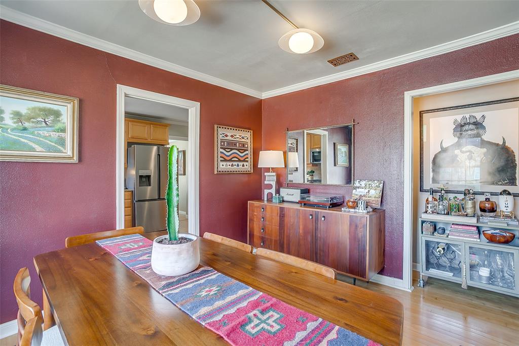 3033 6th Avenue Fort Worth, TX 76110 - Photo 10 of 35