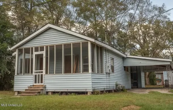 $1,050 | 619 East 8th Street, Unit B, Picayune, MS 39466
