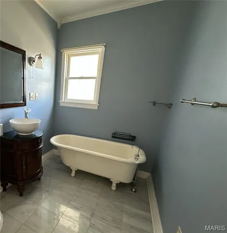 $99,750 | 286 Franklin Street, White Hall, IL 62092