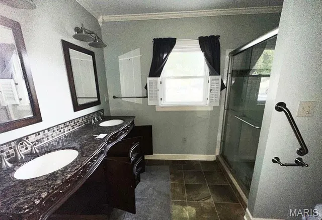 $105,000 | 286 Franklin Street, White Hall, IL 62092