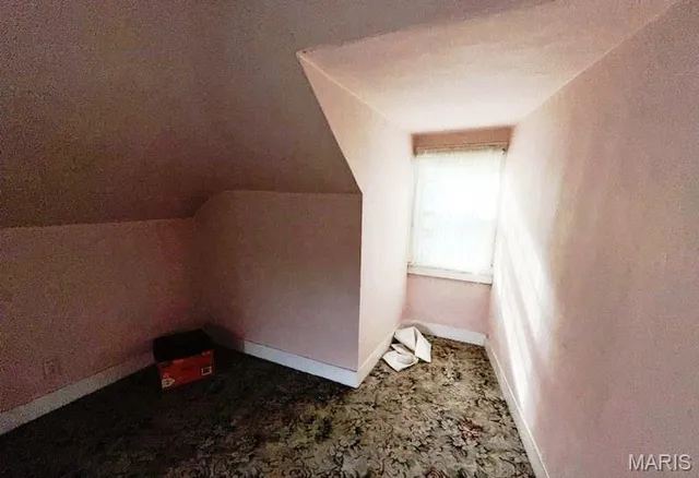 $105,000 | 286 Franklin Street, White Hall, IL 62092