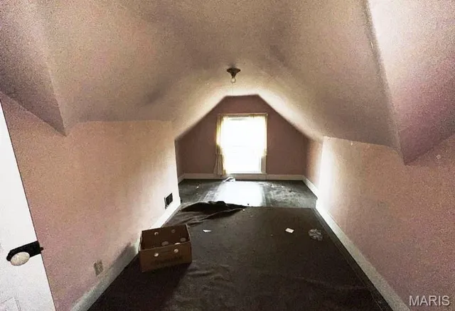 $105,000 | 286 Franklin Street, White Hall, IL 62092